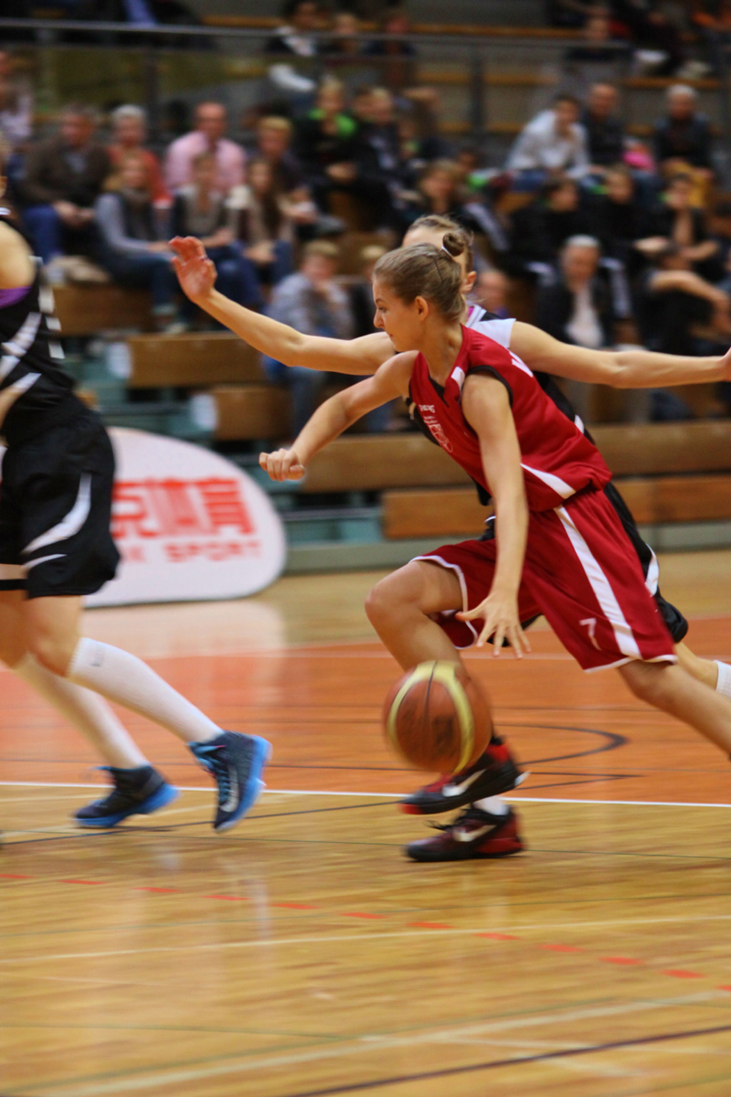 Jenny-zieht-zum-Korb